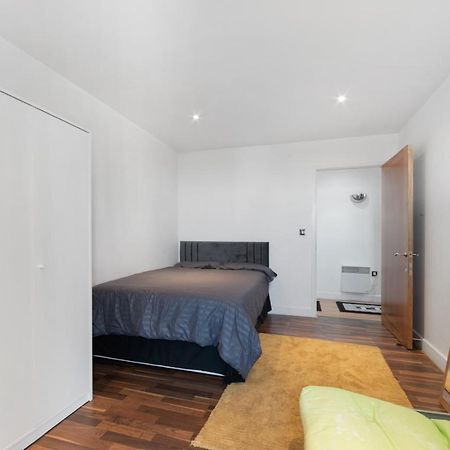 Excel 3 Bedroom Apartment Near City Airport And O2 Arena London Eksteriør bilde
