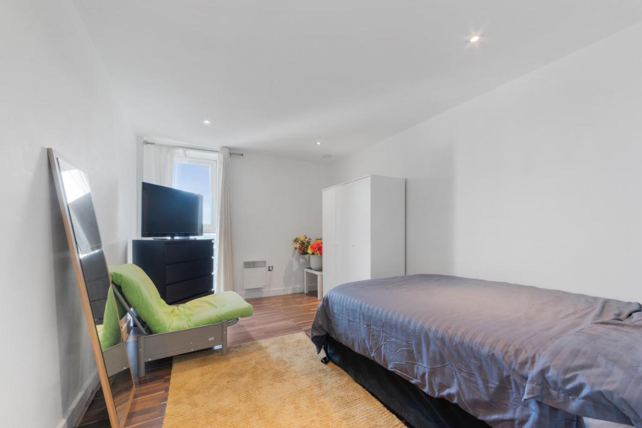 Excel 3 Bedroom Apartment Near City Airport And O2 Arena London Eksteriør bilde