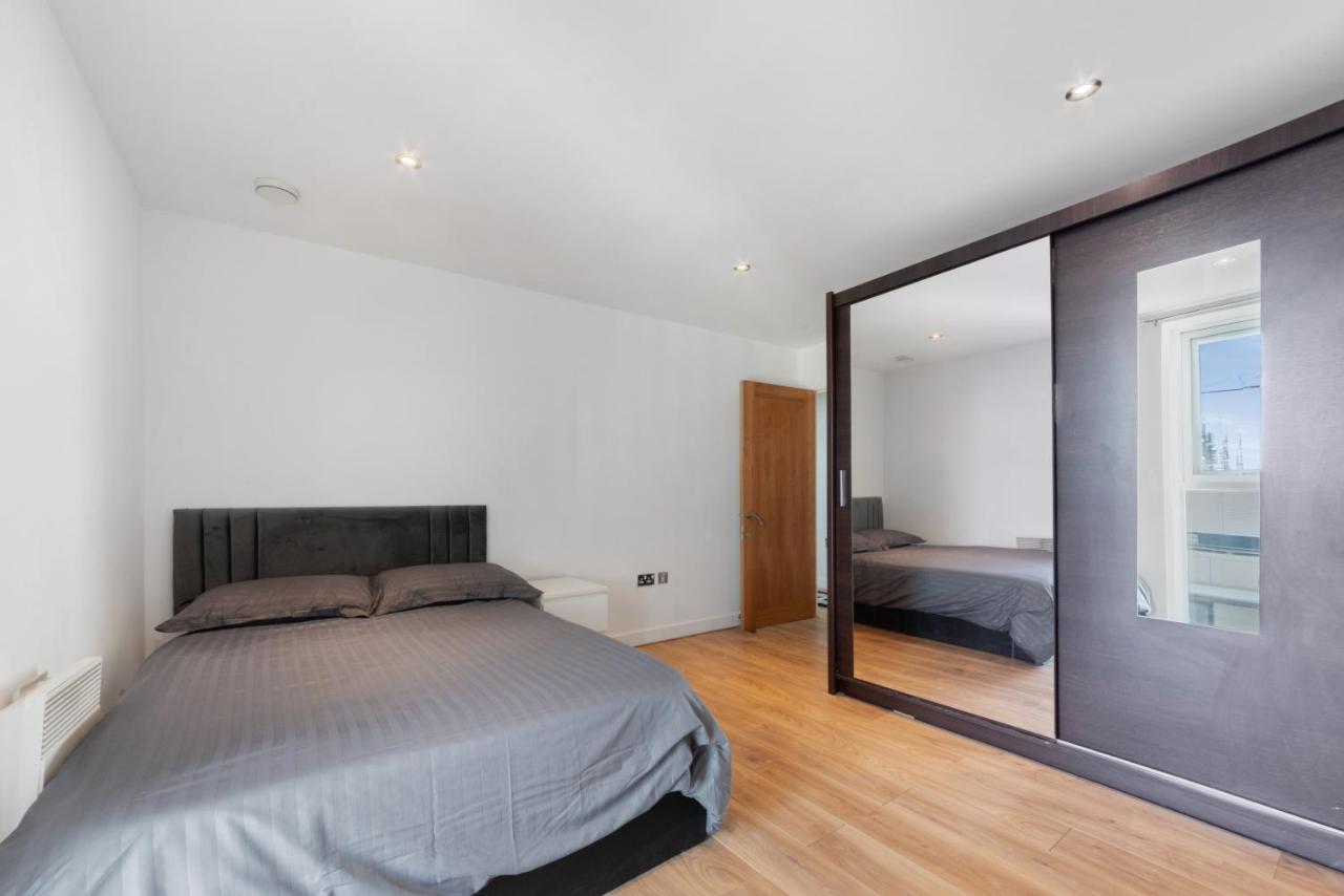 Excel 3 Bedroom Apartment Near City Airport And O2 Arena London Eksteriør bilde